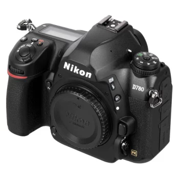 Зеркальный фотоаппарат NIKON D780 BODY body, черный
