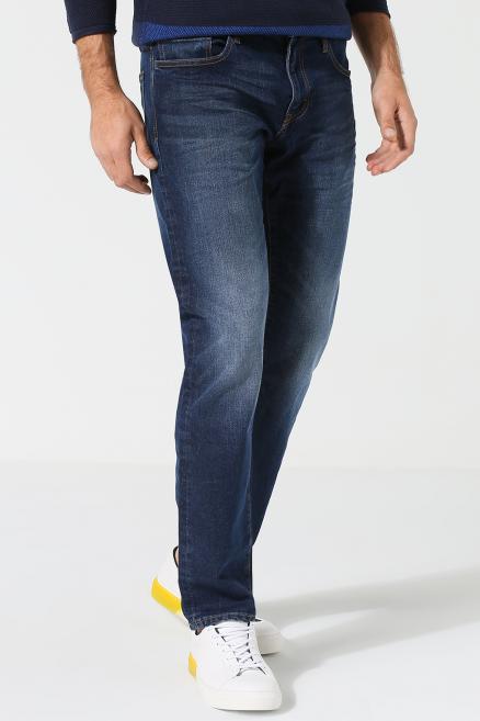 Мятые джинсы с потертостями Esprit Edc
